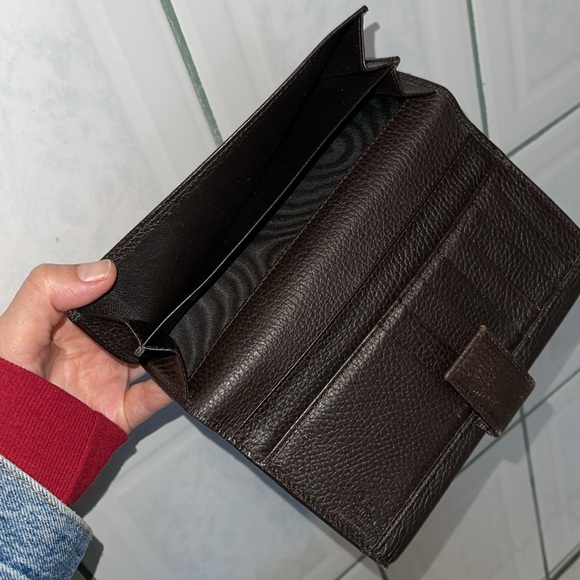 Gucci Eclipse Insignia Leather Wallet - Picture 8 of 9